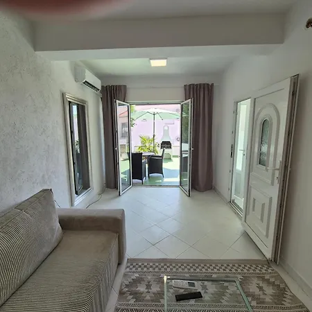 Апартаменты Nena